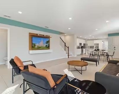 4877 Coral Castle Drive - Photo Thumbnail 5