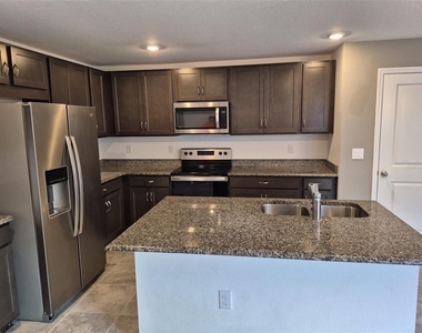 4811 Rigging Street - Photo Thumbnail 2