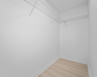 5587 Millenia Park Boulevard - Photo Thumbnail 15