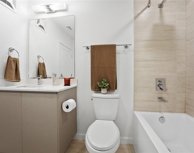 5587 Millenia Park Boulevard - Photo Thumbnail 17
