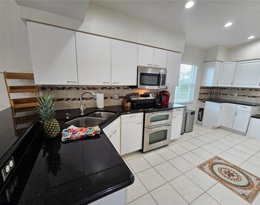 114 Albatross Road - Photo Thumbnail 14