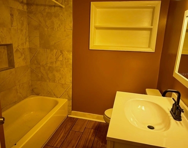 1407 28th Street Nw - Photo Thumbnail 10