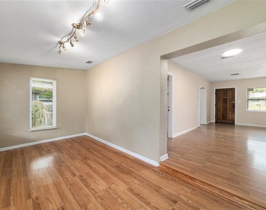 2936 Se 13th Street - Photo Thumbnail 22