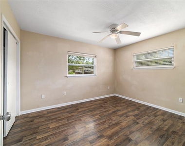 2936 Se 13th Street - Photo Thumbnail 35