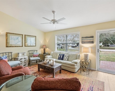 1625 New Abbey Avenue - Photo Thumbnail 2