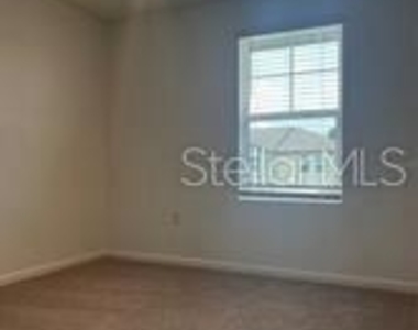3301 Vesara Drive - Photo Thumbnail 16
