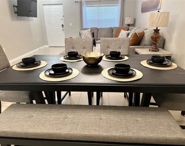 3107 Sun Lake Court - Photo Thumbnail 2