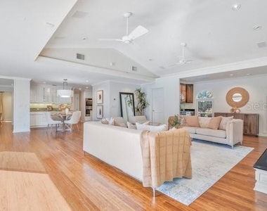 1760 Legion Drive - Photo Thumbnail 9