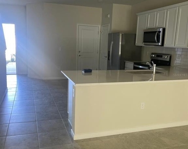 2558 Winsome Way - Photo Thumbnail 5