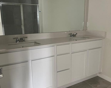 2558 Winsome Way - Photo Thumbnail 11