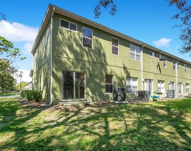 2401 Harleyford Place - Photo Thumbnail 12