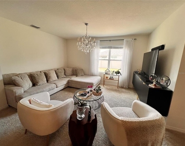 1267 Iguana Loop - Photo Thumbnail 21