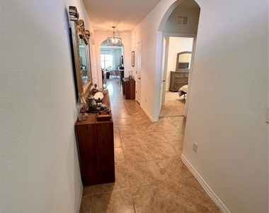 1267 Iguana Loop - Photo Thumbnail 1