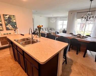 1267 Iguana Loop - Photo Thumbnail 16
