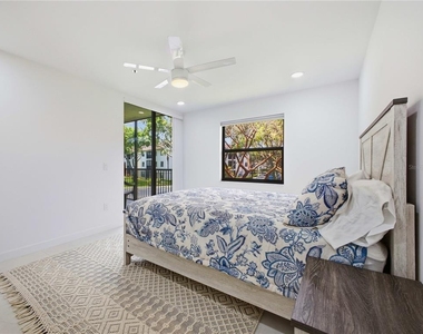5157 Floria Way - Photo Thumbnail 18
