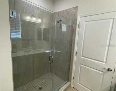 1438 N River Circle - Photo Thumbnail 11