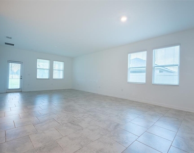 2844 Nottel Drive - Photo Thumbnail 22