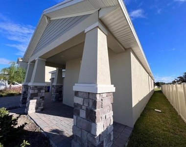 2844 Nottel Drive - Photo Thumbnail 2