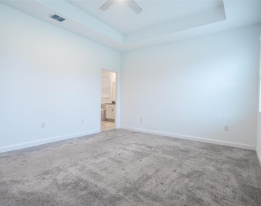 2844 Nottel Drive - Photo Thumbnail 39