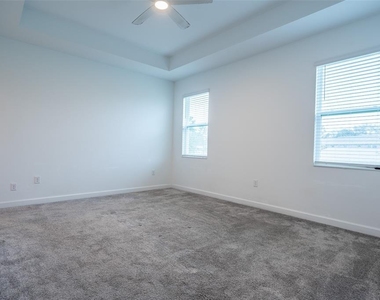 2844 Nottel Drive - Photo Thumbnail 37