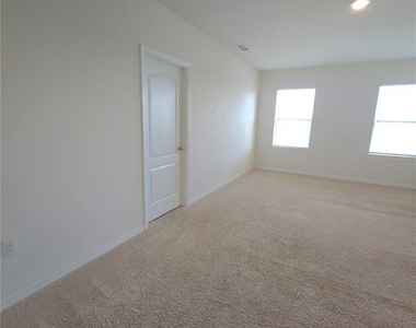575 Tortugas Street - Photo Thumbnail 8