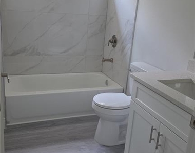 2500 Sw 156th Lane Road - Photo Thumbnail 6