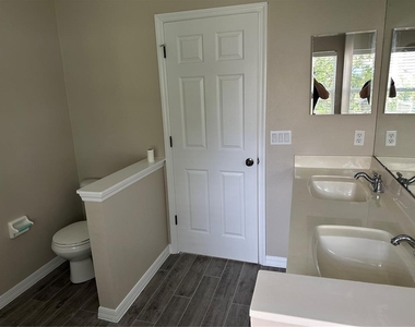 5996 Milford Haven Place - Photo Thumbnail 23