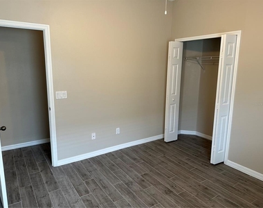 5996 Milford Haven Place - Photo Thumbnail 32