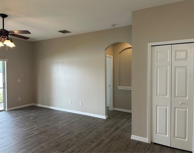 5996 Milford Haven Place - Photo Thumbnail 14