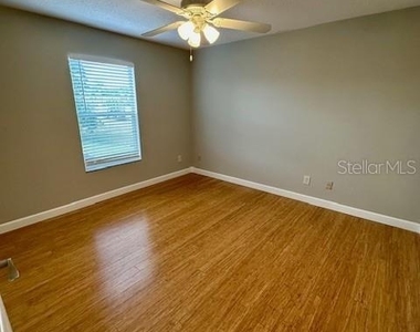 10274 Cove Lake Drive - Photo Thumbnail 23