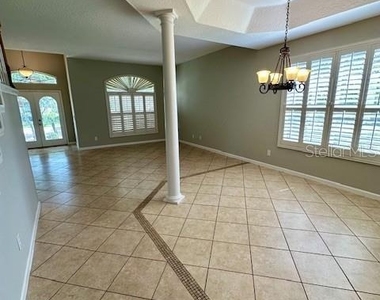10274 Cove Lake Drive - Photo Thumbnail 4