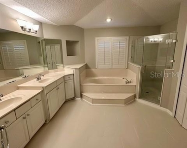 10274 Cove Lake Drive - Photo Thumbnail 18