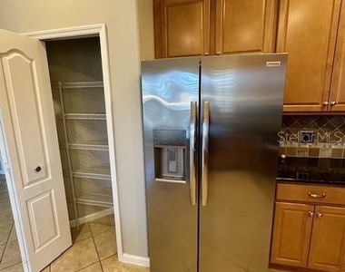 10274 Cove Lake Drive - Photo Thumbnail 8