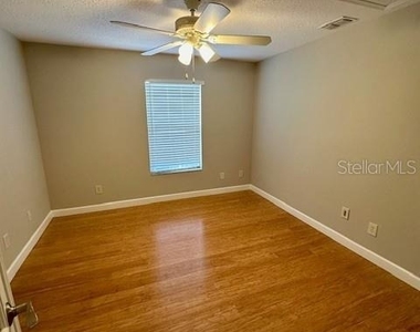 10274 Cove Lake Drive - Photo Thumbnail 22