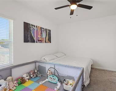 6405 Sprucepine Lane - Photo Thumbnail 22