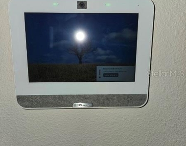 1568 Hummingbird Road - Photo Thumbnail 23