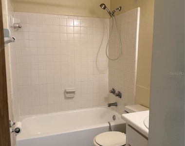 537 Nw 30th Avenue - Photo Thumbnail 10