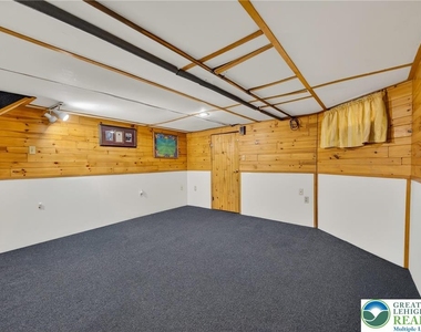 626 11th Street - Photo Thumbnail 43