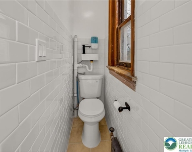 626 11th Street - Photo Thumbnail 48