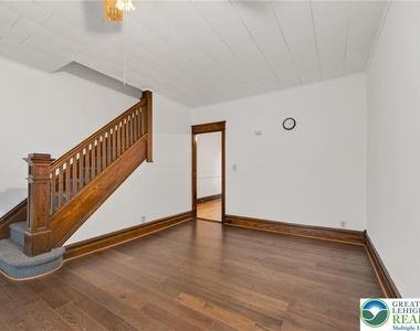 626 11th Street - Photo Thumbnail 13