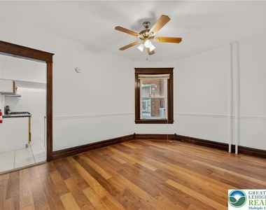 626 11th Street - Photo Thumbnail 14