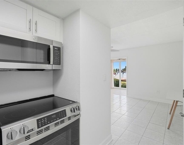8921 Blind Pass Road - Photo Thumbnail 4
