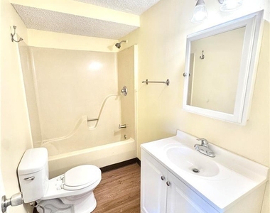 1217 Broadway - Photo Thumbnail 10
