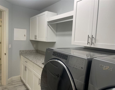 260 Hidden Bay Drive - Photo Thumbnail 38