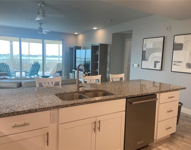 260 Hidden Bay Drive - Photo Thumbnail 8