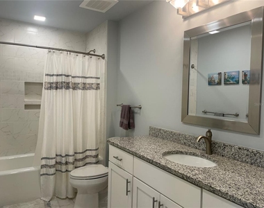 260 Hidden Bay Drive - Photo Thumbnail 36