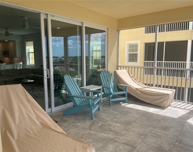 260 Hidden Bay Drive - Photo Thumbnail 16