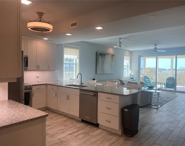 260 Hidden Bay Drive - Photo Thumbnail 5