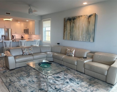 260 Hidden Bay Drive - Photo Thumbnail 12