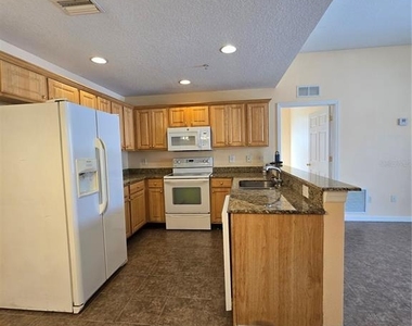 2607 River Preserve Court - Photo Thumbnail 6